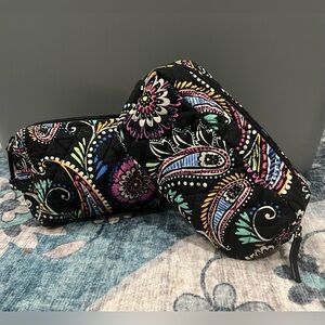 Vera Bradley Set of 2 Bandana Swirl Cosmetic Bags
EUC